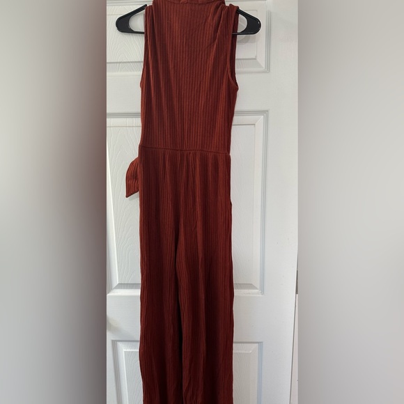 Elegant Rust Jumper - Picture 2 of 2